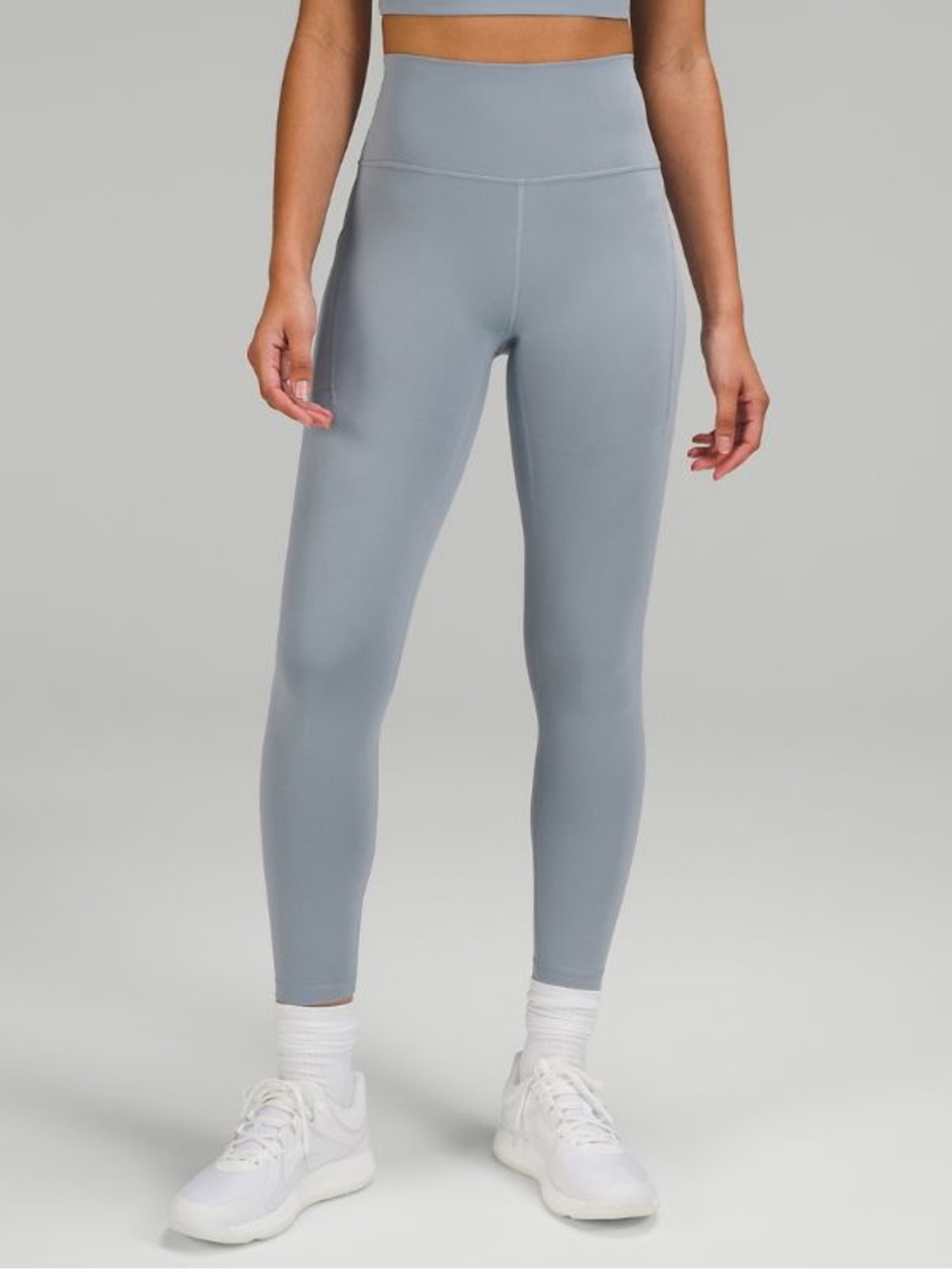 lululemon Wunder Train High-Rise Tight 25". Size 6